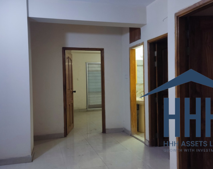 975 Sqft Flat In Dhanmondi